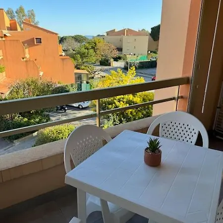 Apartment En Bord De *